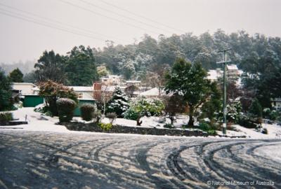 Intersection of the Huon Road and Strickland Avenue in snow.